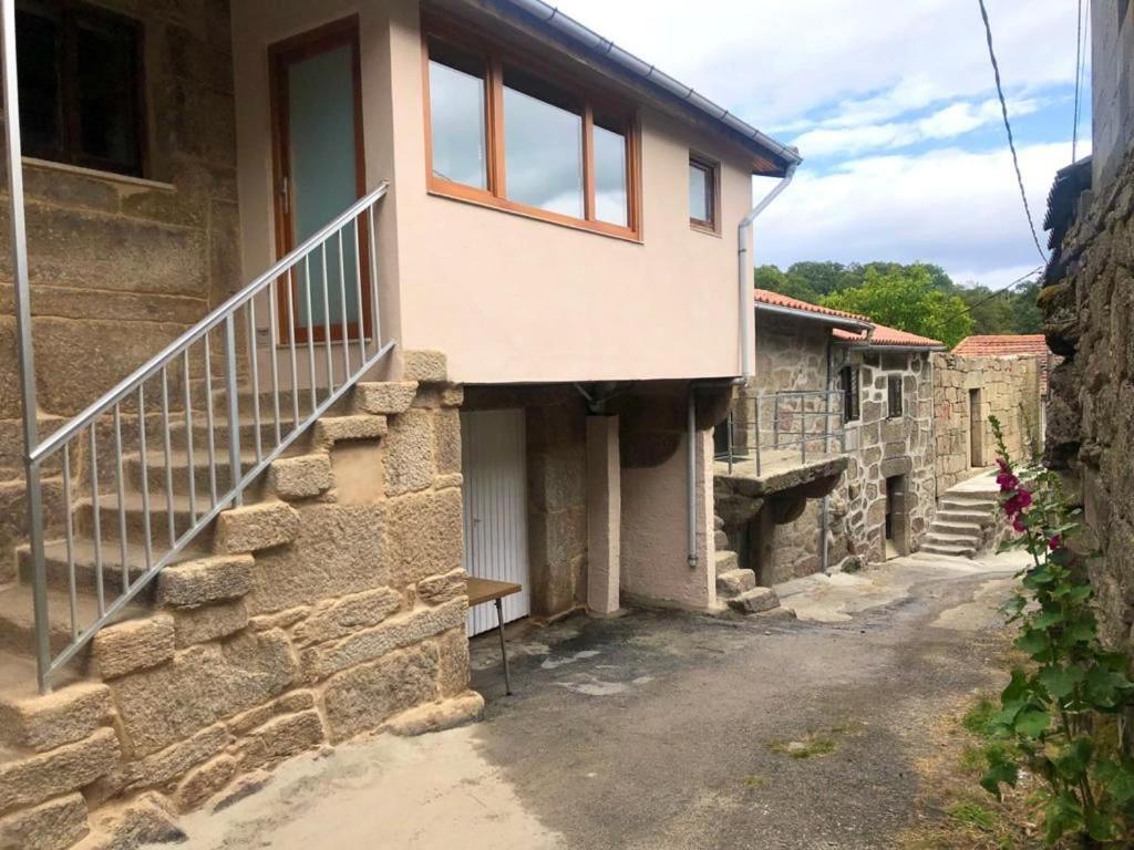 Apartamento Rural Meaus Rubias Exteriör bild